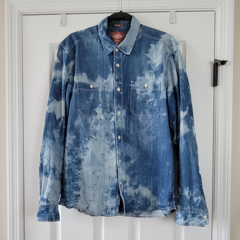 H&M ACID WASHED DENIM BUTTON DOWN TOP